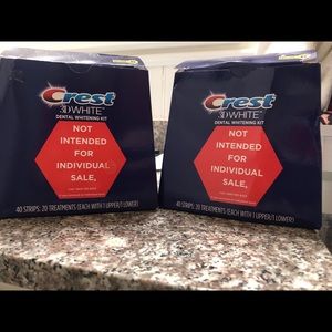 Crest whitening strips (2 or 1 pack) 20 treatmnts!